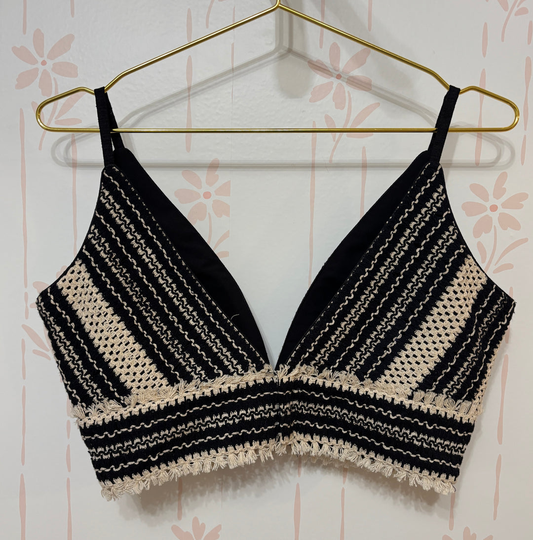 Black/white crochet blouse