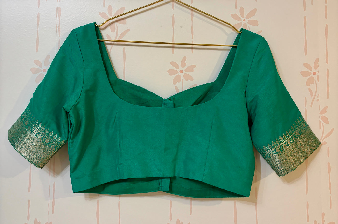 Green Dola Silk Banarasi Saree and Blouse Set