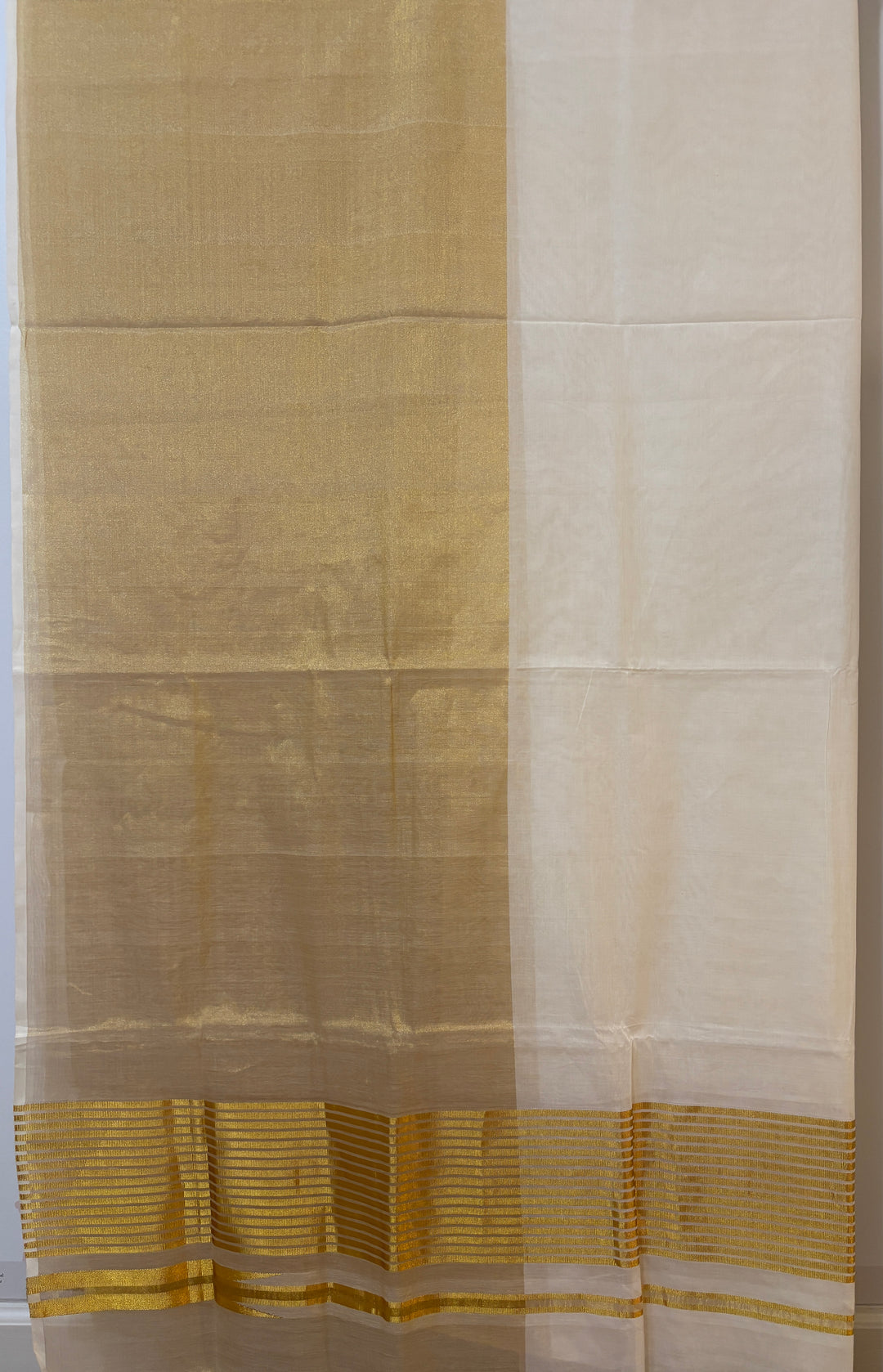 Premium Kerala Kasavu Saree with one side border