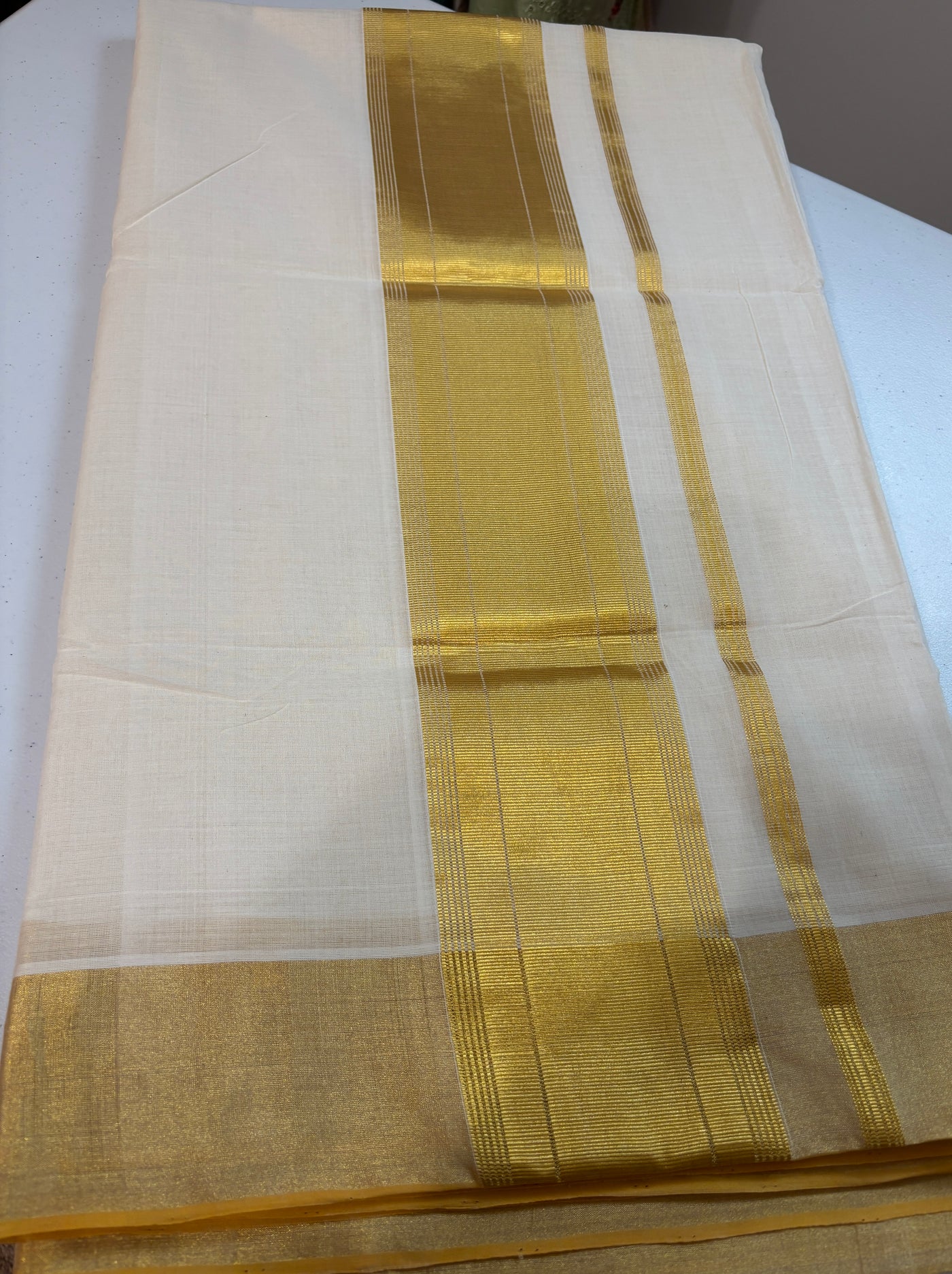 Balaramapuram Premium Handloom Kasavu saree
