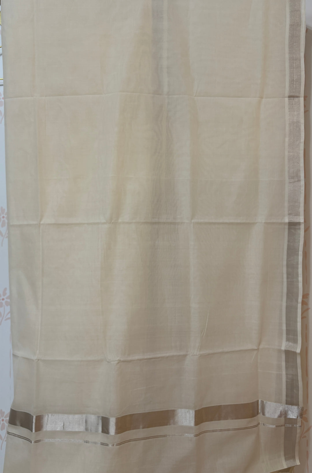 Silver Kasavu Premium Handloom saree