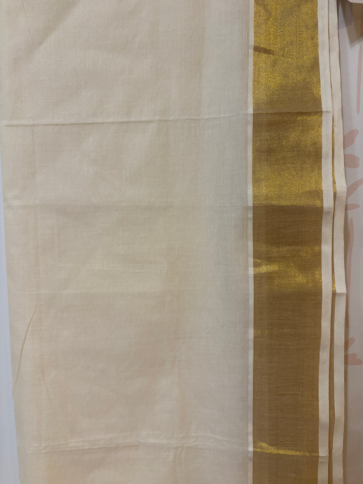 Kerala Kasavu Saree and Blouse Set