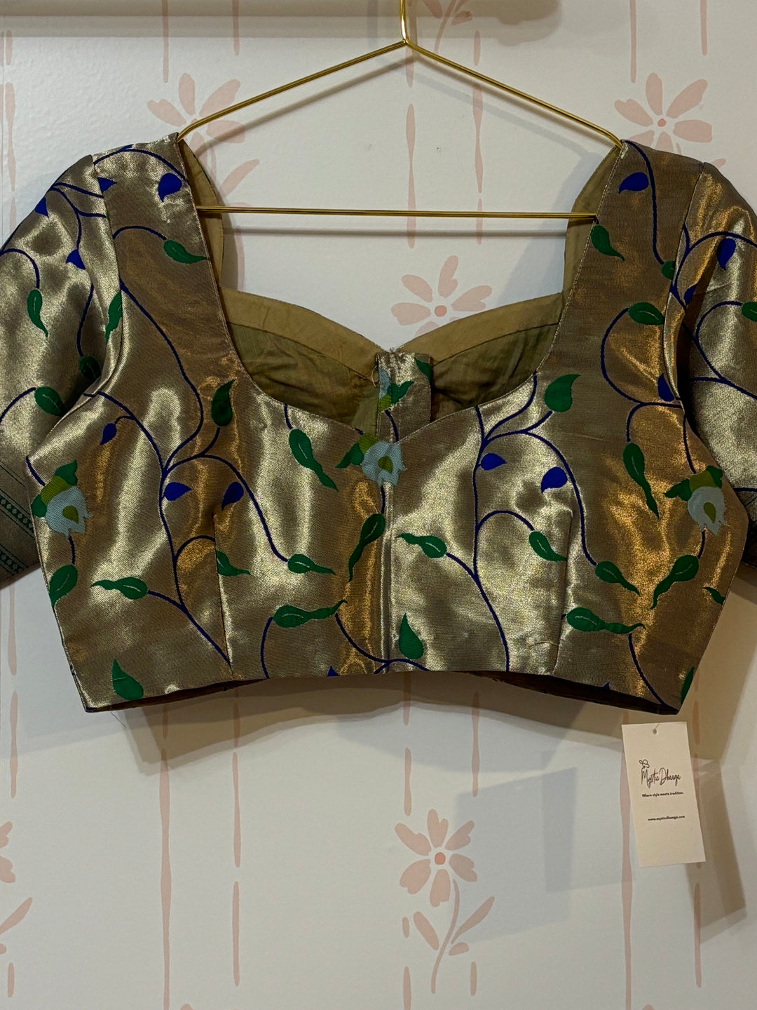 Green Muniya Paithani Saree and blouse set