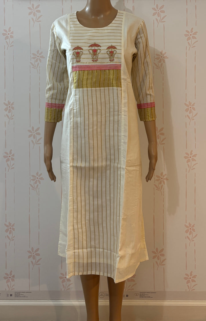 Kerala Kasavu Kurta with Muthukuda embroidery
