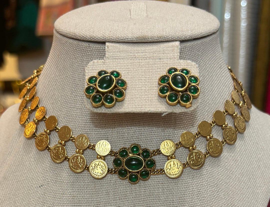 Double layer Kaasumala choker and earrings set