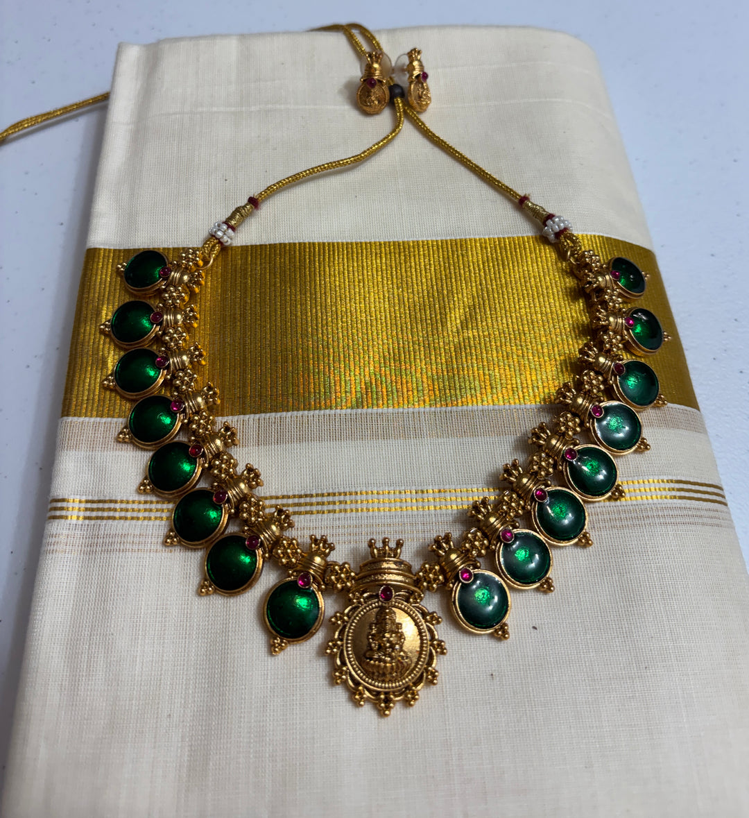 Lakshmi Palakka necklace set