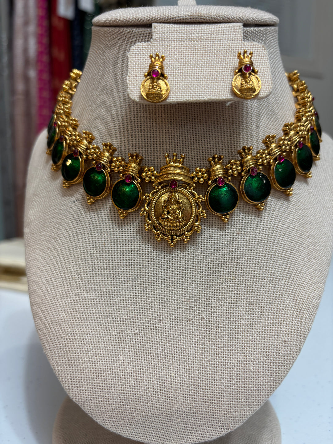 Lakshmi Palakka necklace set