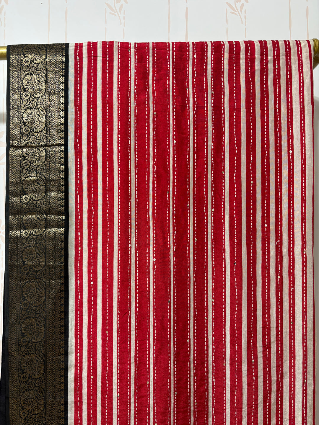 Red/white Munga silk saree with Kanchi border