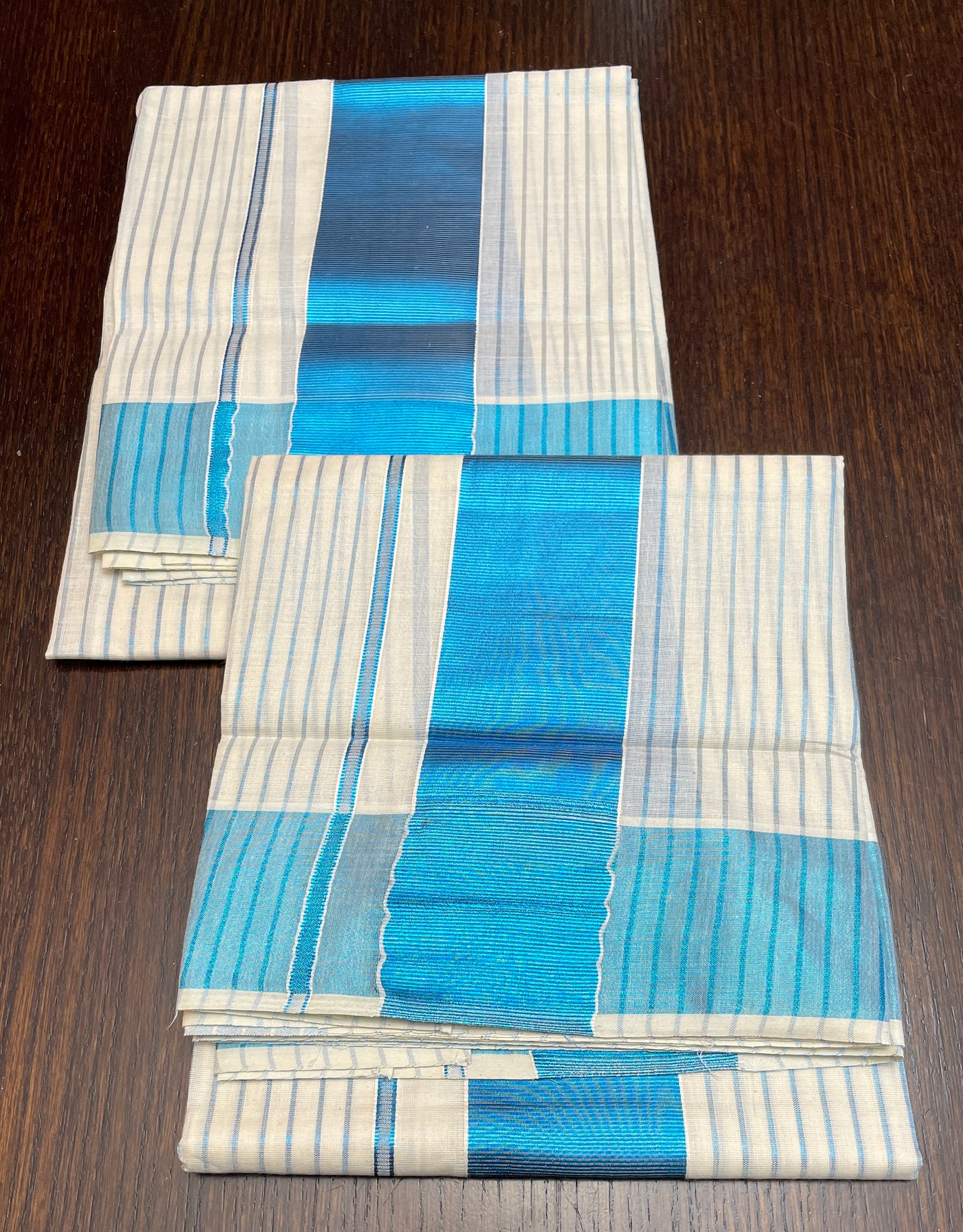 Blue copper lines Set Mundu