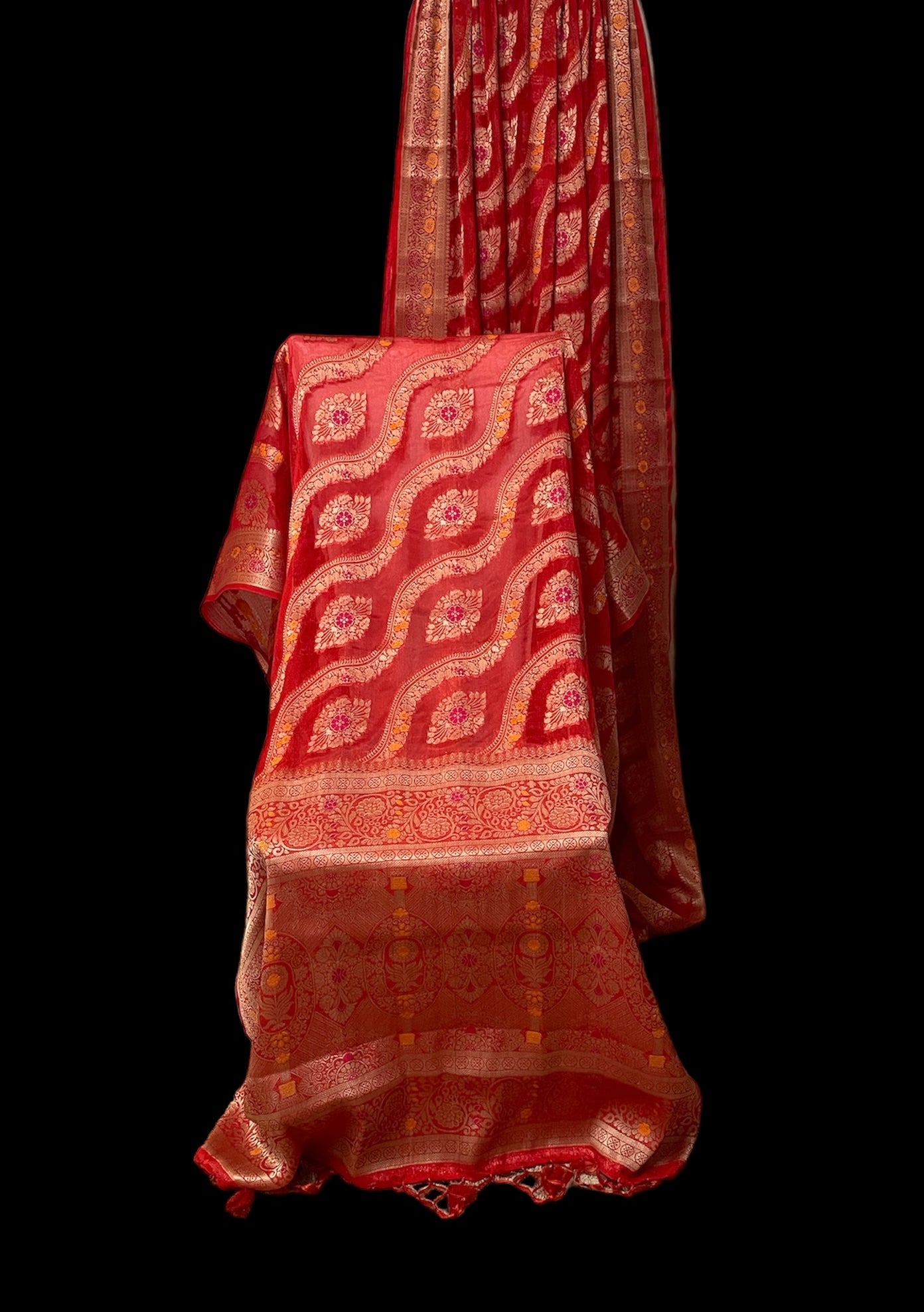 Red Banaras Chiniya silk saree