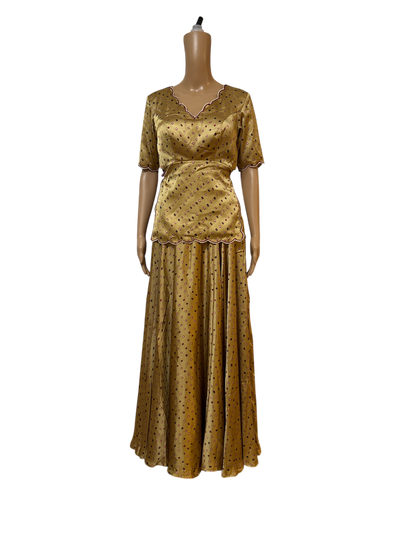 Beige Satin Bandhini digital print lehanga set