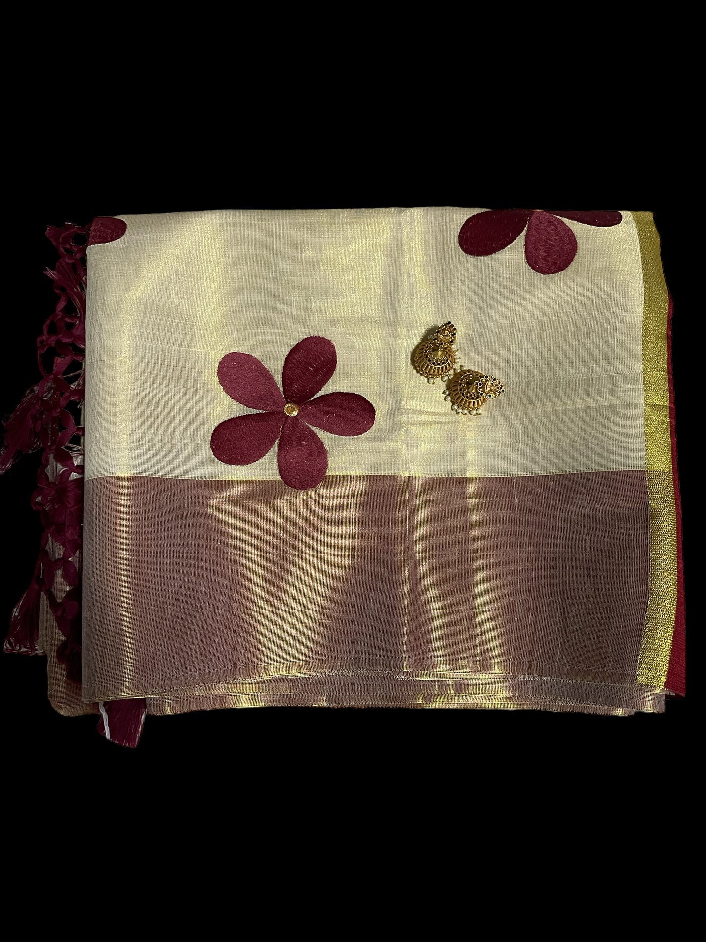 Kerala tissue saree with flower embroidery