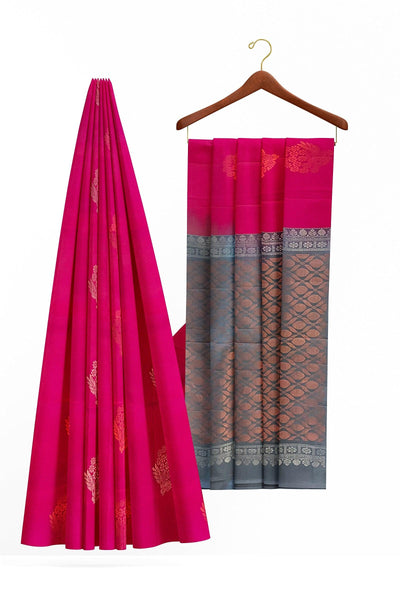 Fuchsia borderless pure silk saree - Mystic Dhaaga