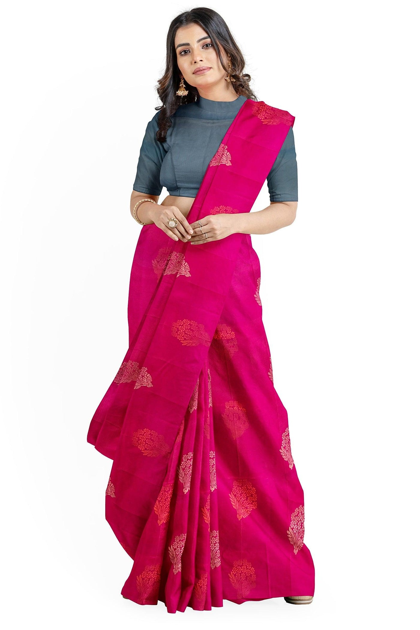 Fuchsia borderless pure silk saree - Mystic Dhaaga