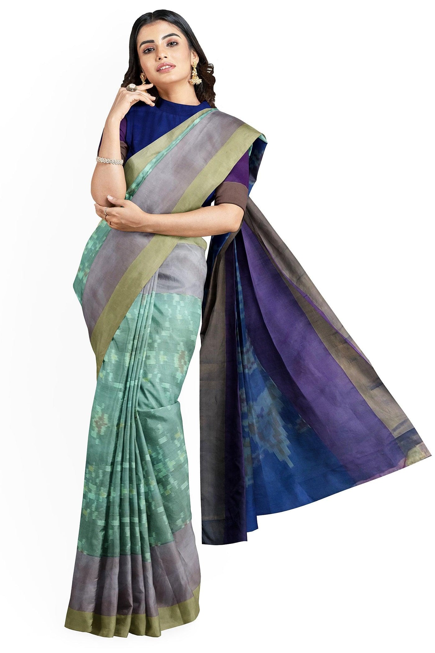 Gray and Violet Pochampally Ikat Silk cotton Saree - Mystic Dhaaga