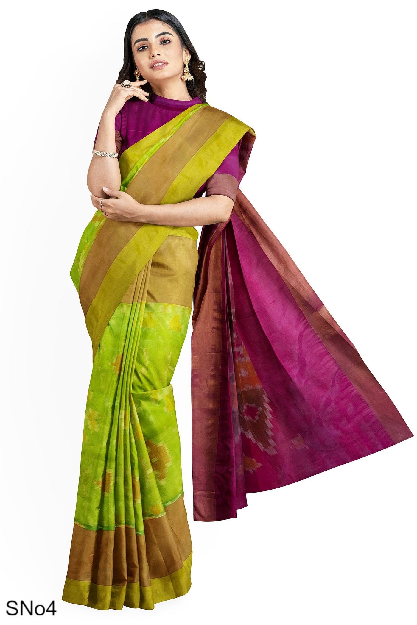 Nebula Green Handloom Pochampally Ikat Silk Saree | Avishya.com